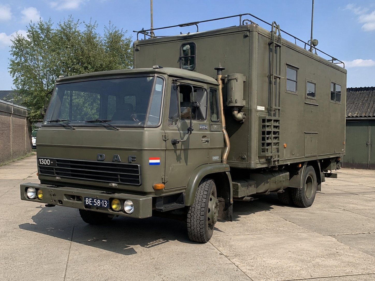 AM General HUMVEE — ogłoszenie demo