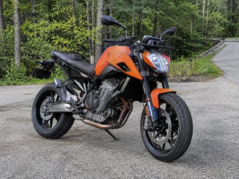 Moto Magnus Aquila — ogłoszenie demo